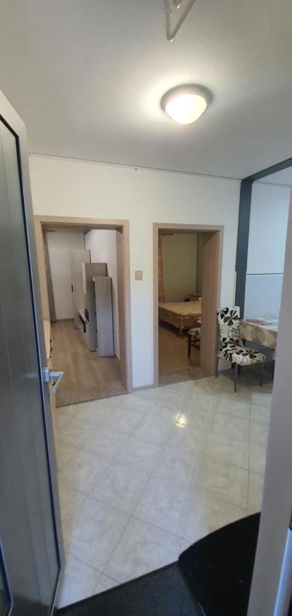 בפורטורוז Apartments Miklus מראה חיצוני תמונה