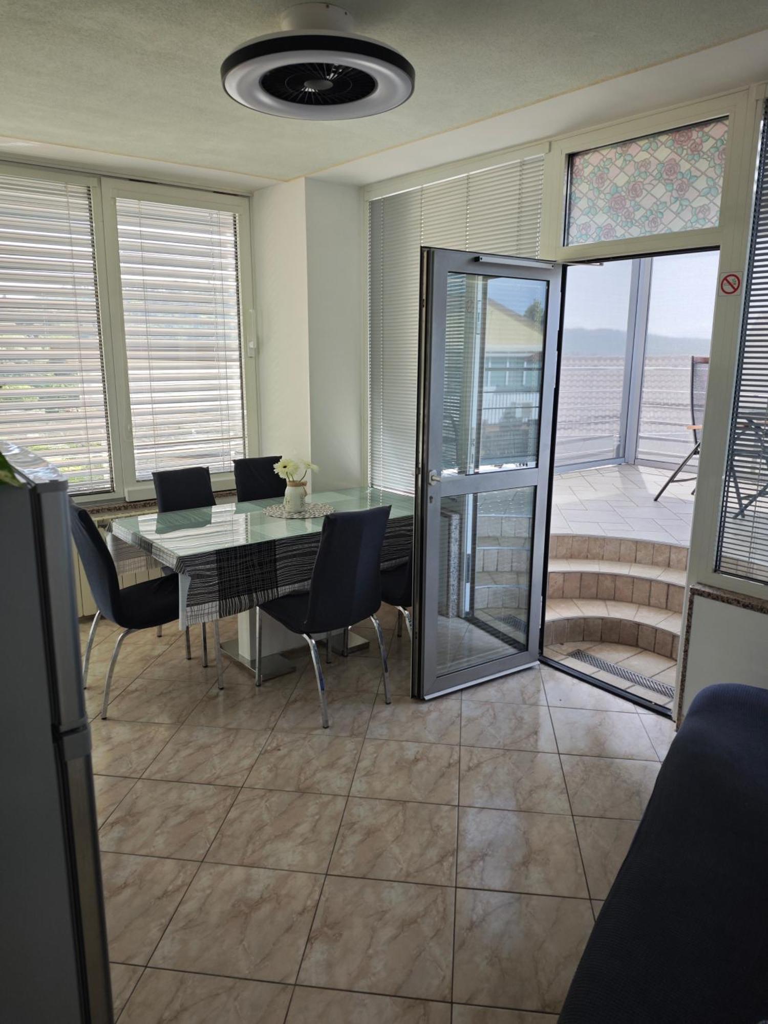 בפורטורוז Apartments Miklus מראה חיצוני תמונה
