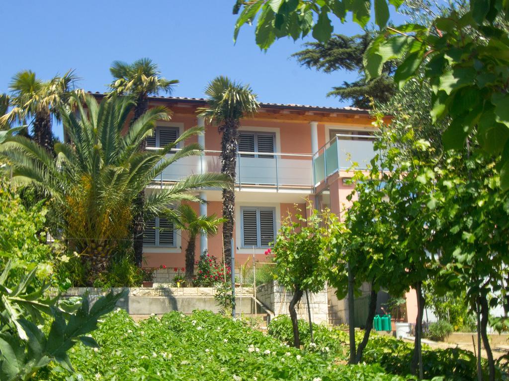 בפורטורוז Apartments Miklus מראה חיצוני תמונה